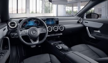 Mercedes-Benz CLA 200 AMG EDITION full