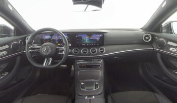 Mercedes-Benz E 220 d AMG Coupe full